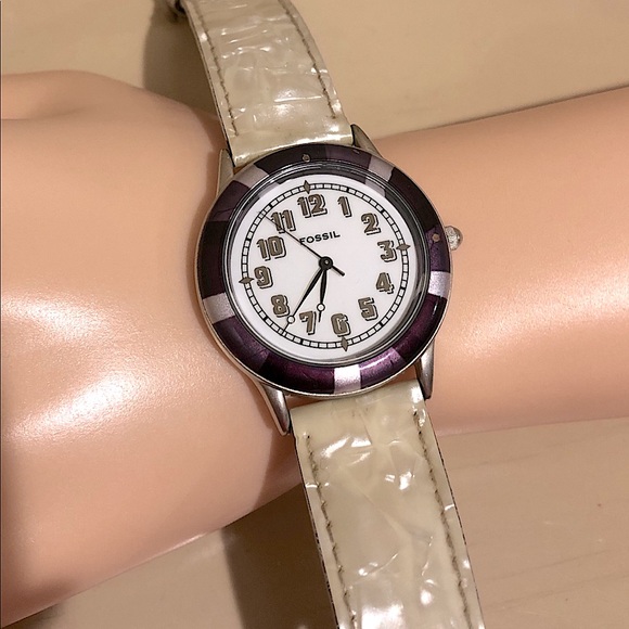 Fossil Accessories - Vintage fossil road trip watch